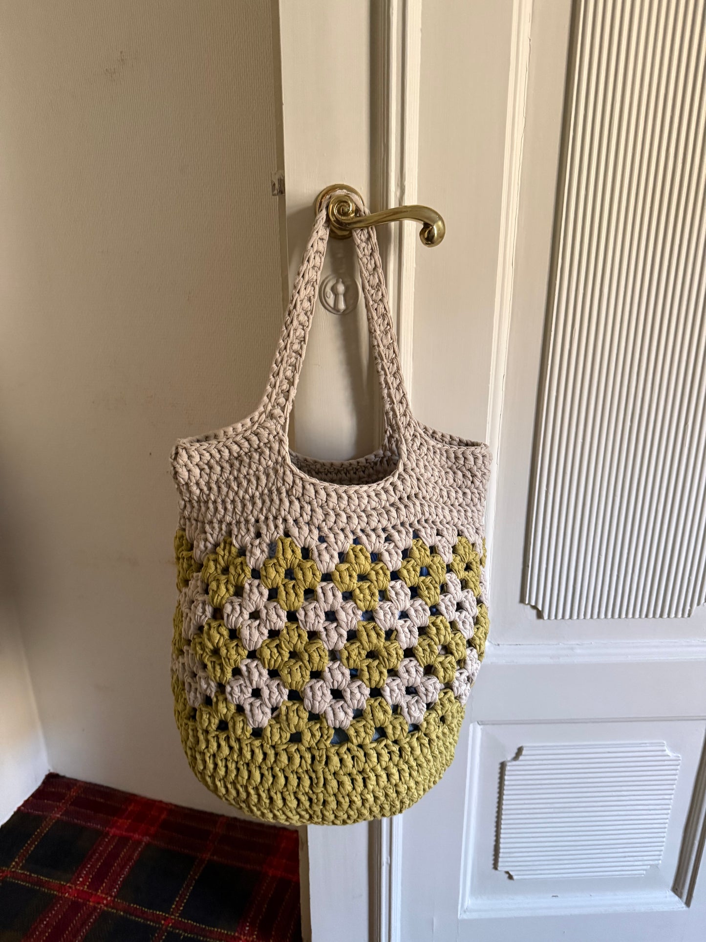 FIE ROUND BAG