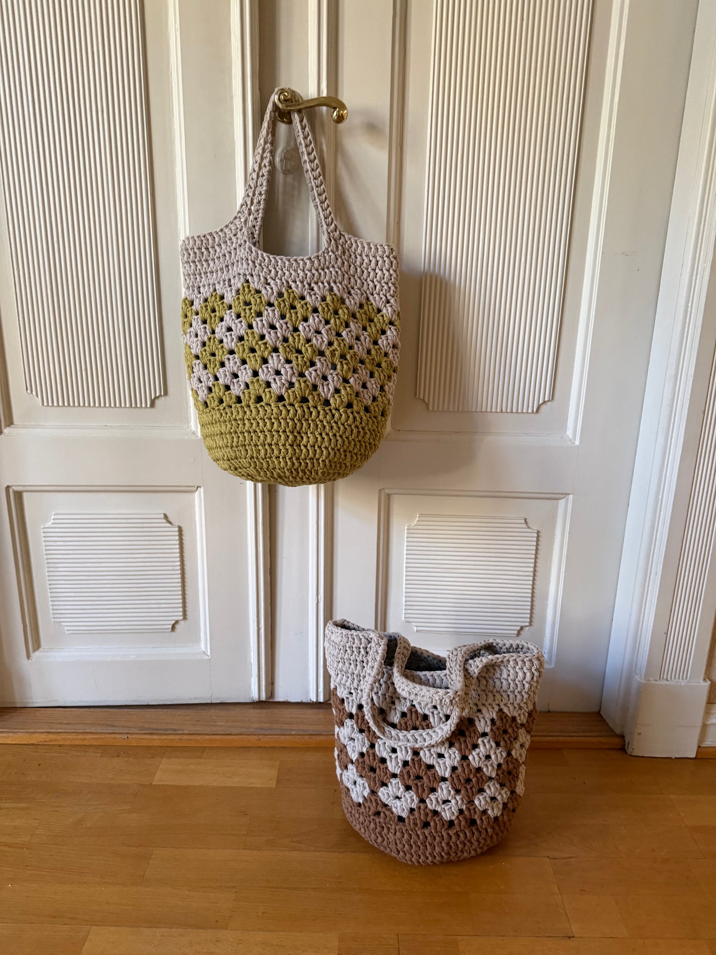 FIE ROUND BAG